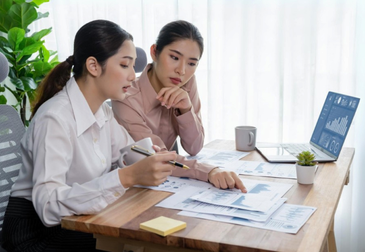 lmiconsultancy-image-monthly-tax-reporting